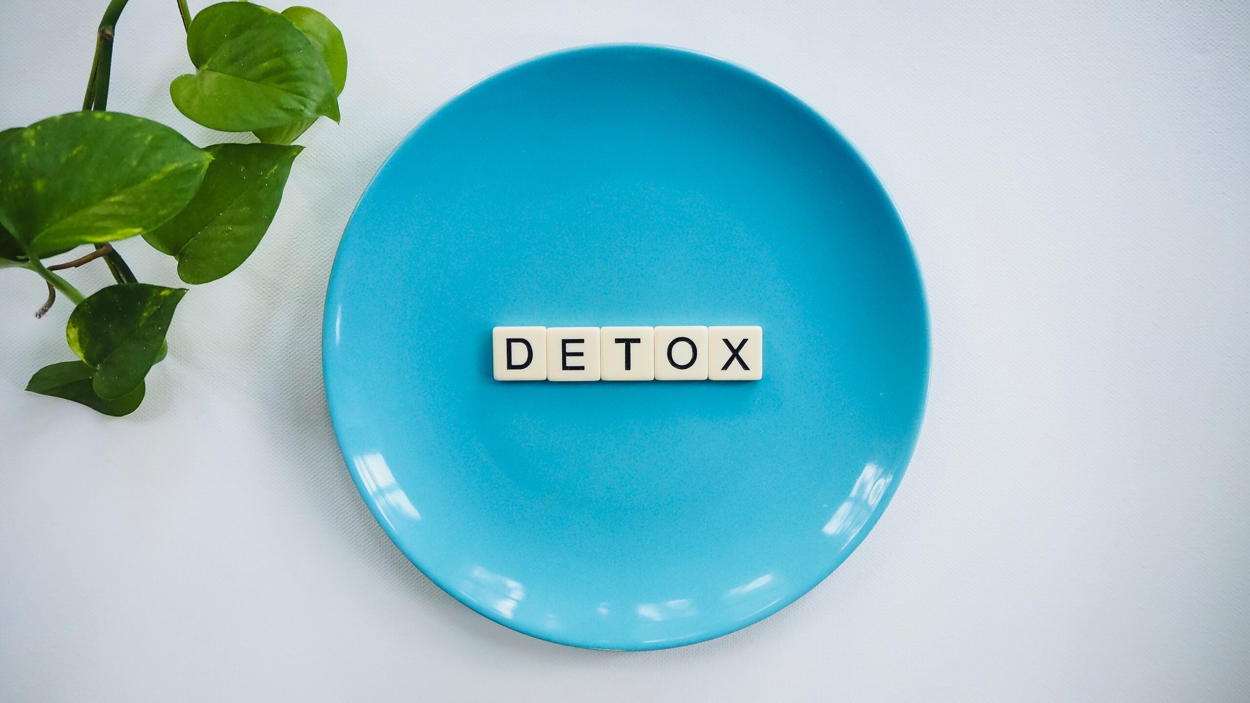 Get Rid of Excess Toxins: Solutions to Managing Weight and Focusing the Mind with the Help of Detox