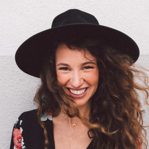 222 Shift Shame Into Wonder_ Amber Rae WELLNESS FORCE RADIO EPISODE 222