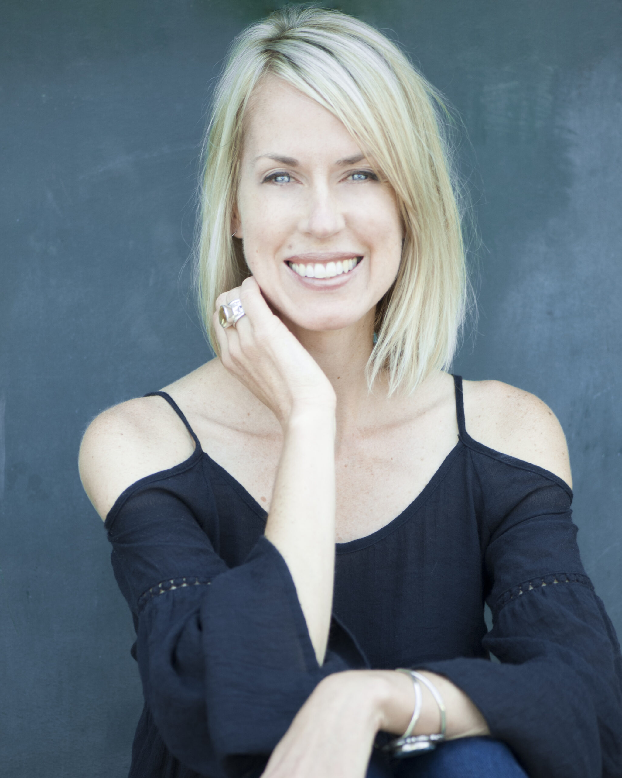 Amy Piper | Tapping For Truth: The Science + Spiritual Power of Becoming Your Own Healer Through Tapping