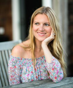 From Illness To Wellness: Adrienne Nolan-Smith WELLNESS FORCE RADIO EPISODE 273 Adrienne Nolan-Smith