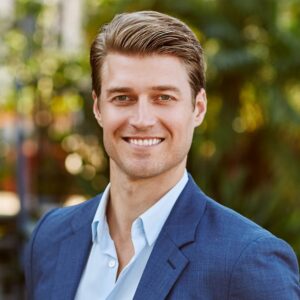 Dane Johnson | Beyond Medicine: Can Mindset + Diet Help To Heal IBD + Colitis Autoimmune Diseases?