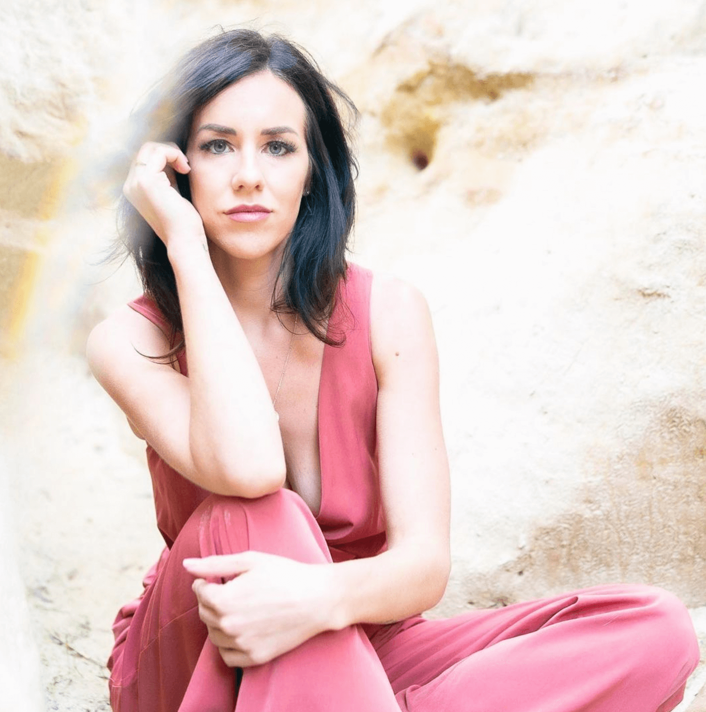 Samantha Skelly | How To Bust Through Illusions That Keep You Stuck Samantha Skelly | How To Bust Through Illusions That Keep You Stuck