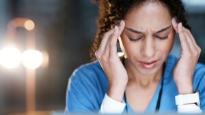 The 5 Best Drug-Free Treatments for Migraines