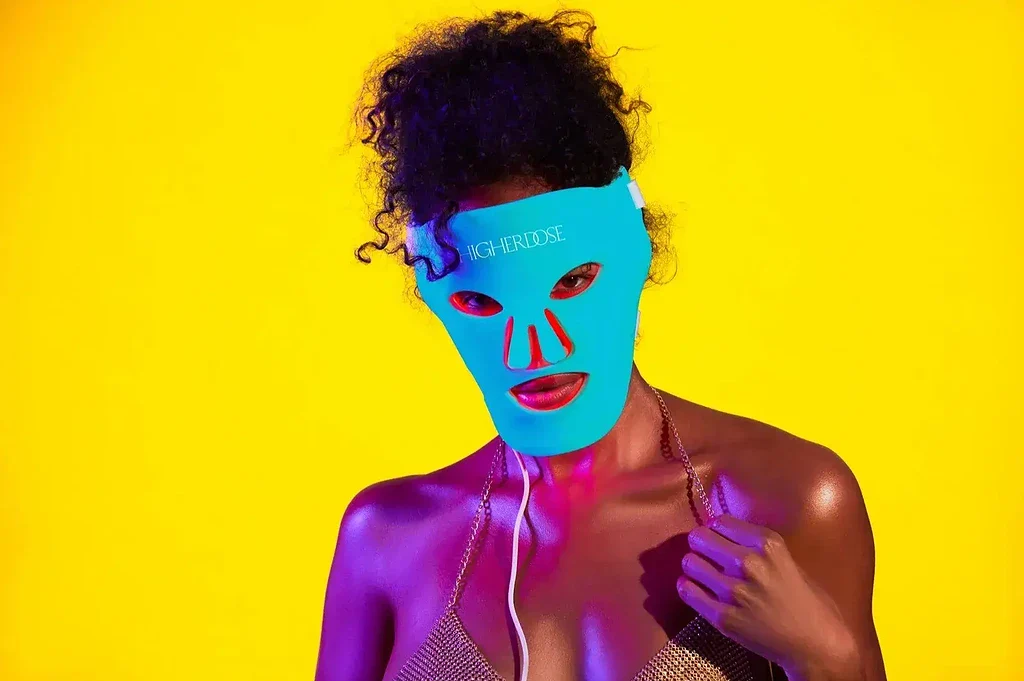 red light face mask