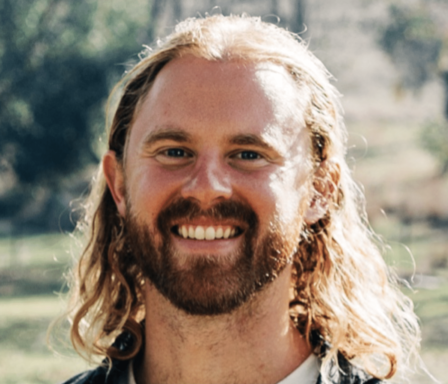 Daylight Computer Ex-Tech Mogul: The Spiritual Cost Of Screens (Mind Control)