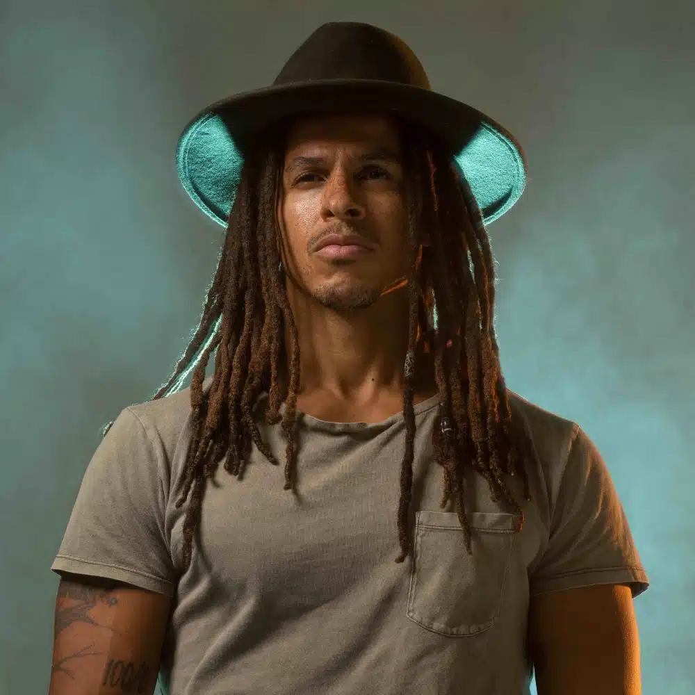 Garrain Jones | Harmonized Human: How To STOP Suffering + Create The New 2.0 Version of YOU Garrain Jones | Harmonized Human: How To STOP Suffering + Create The New 2.0 Version of YOU