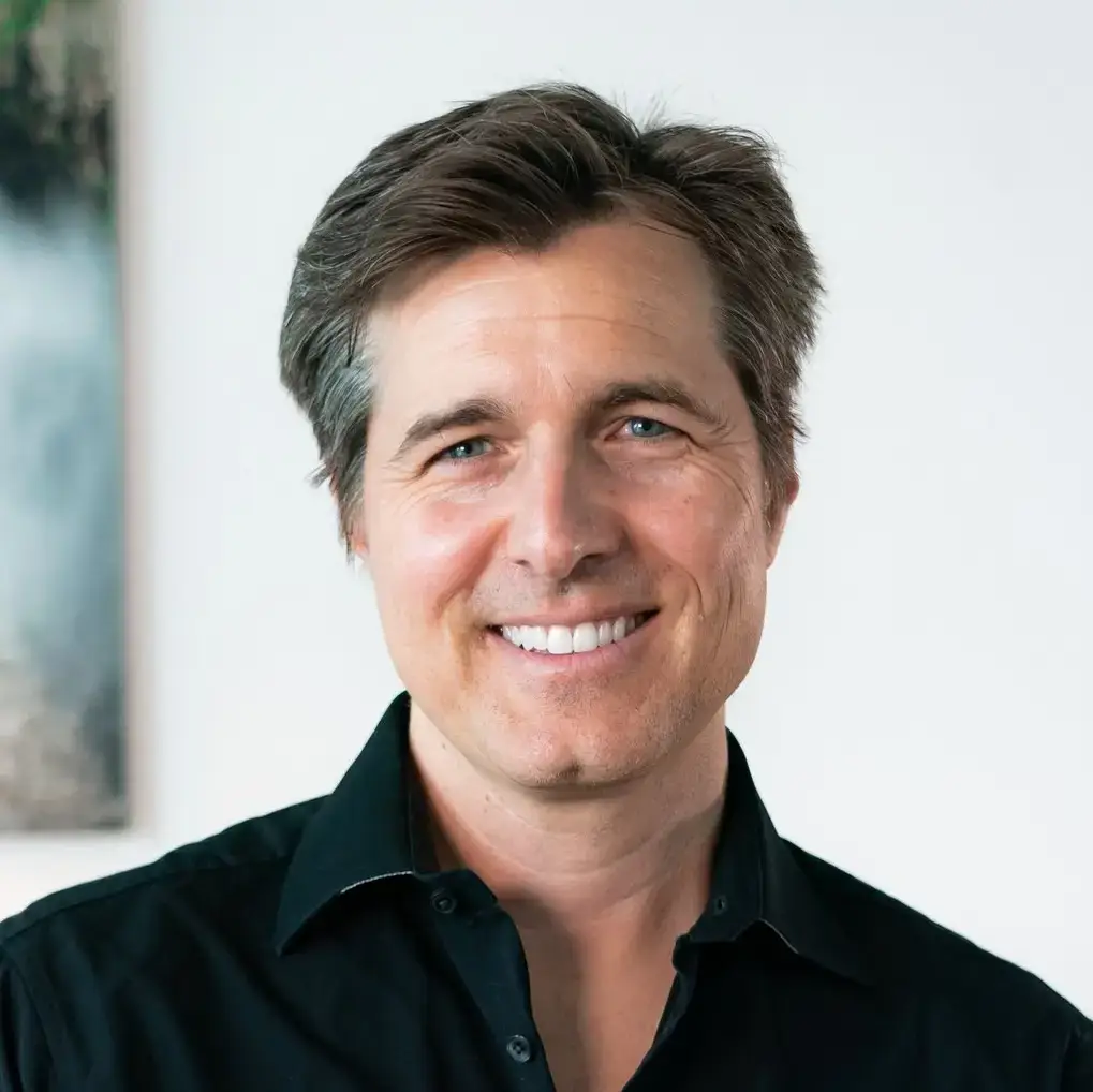 Michael Gervais | Living An Authentic Life: How to STOP Worrying About What People Think of You (Finding Mastery)