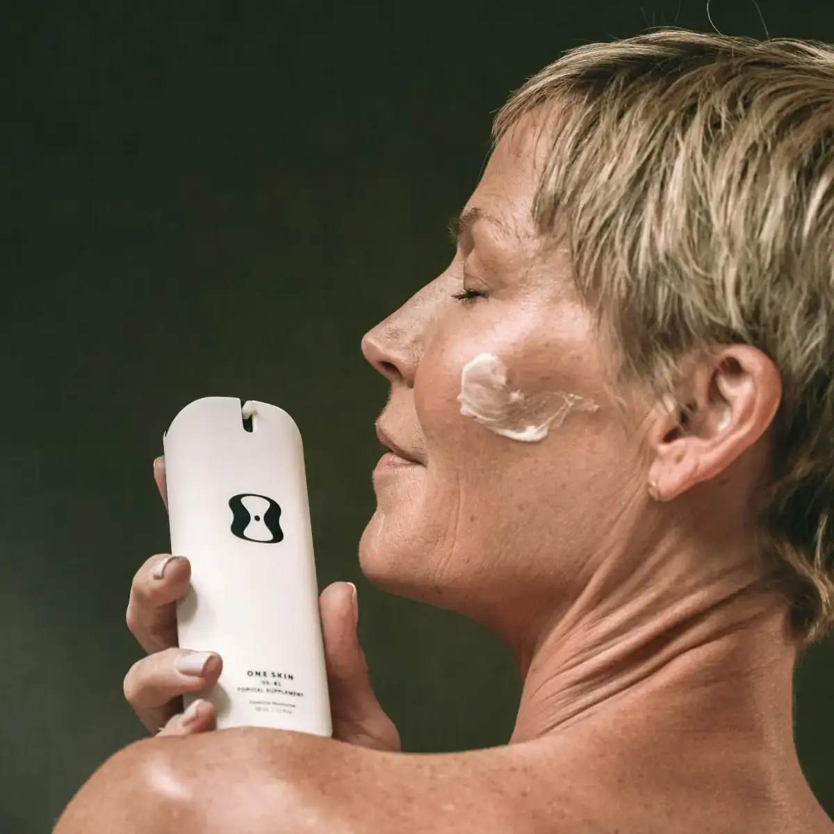 Aging Gracefully, Powerhouse Peptides + Shifting Society's Script For Skin Health | Alessandra Zonari (OneSkin) oneskin